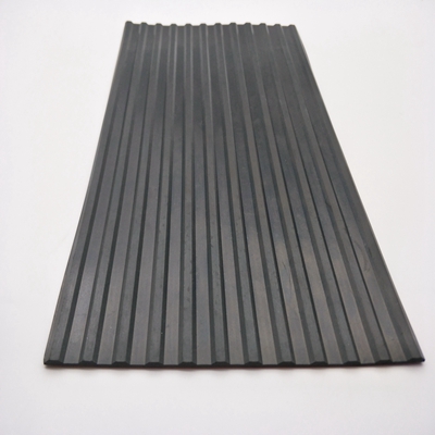 Anti-slip rubber flooring mats corrugated stripe pattern surface rubber sheet rolls