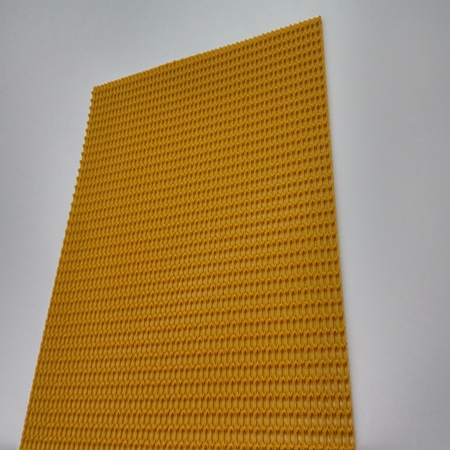 Yellow PVC Industrial Conveyor Belt For Wood Processing Industry Anti-static