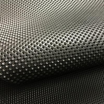 Good flexibility wear resistance impact resistance diamond plate anti-slip rubber mat